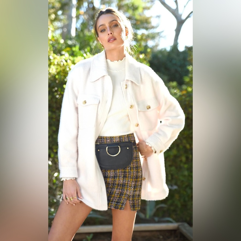 Greylin: Gracey Cozy Oversized Long Shacket
Ivory / Extra Small